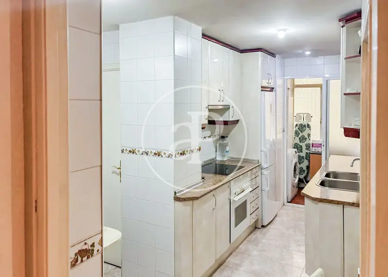 Piso en venta en Jerónimos Madrid 144m2 4 dormitorios terraza