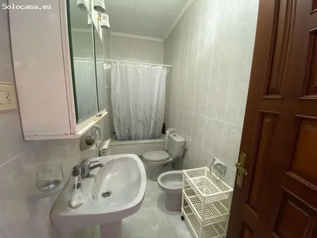 Chalet en Venta en O Pindo con Vistas al Mar