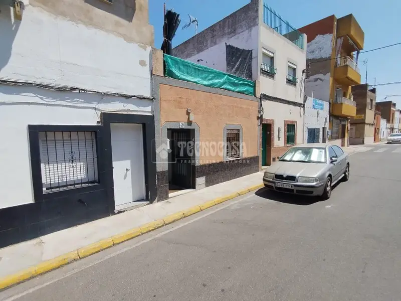 Casa Reformada en Badajoz Zona Cerro de Reyes