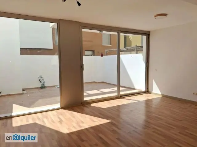 Chalet Pareado en La Pobla de Vallbona 223m2 3 Dormitorios