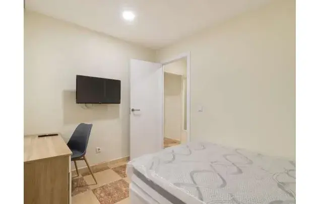 Alquiler de habitaciones en Madrid - Piso amueblado