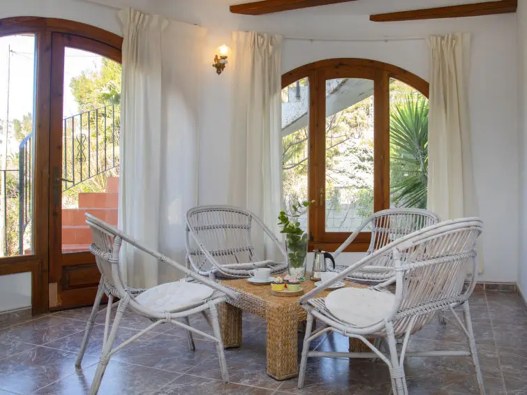 Casa-Villa de 2 Dormitorios alquiler Benissa, España