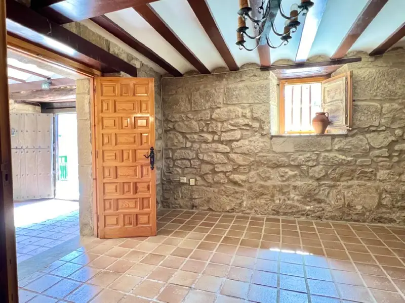 Venta Piso con chimenea en Navaridas