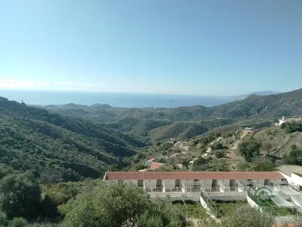 Finca Rústica con Vistas al Mar cerca de Málaga