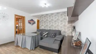 Piso en Venta Cenes de la Vega - Ideal Inversores y Familias
