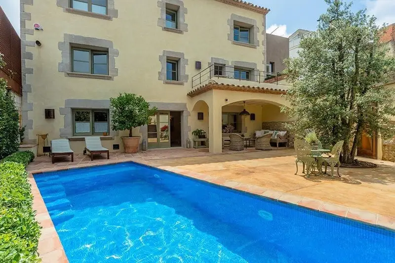 Chalet Adosado Lujo 5 Dormitorios Begur Piscina Privada