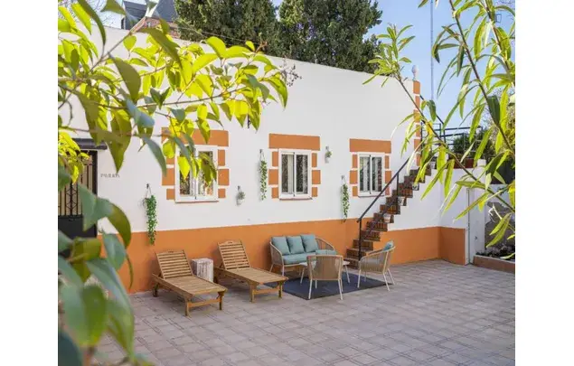 Apartamento 17 Dormitorios Madrid Alquiler 3-24 Meses