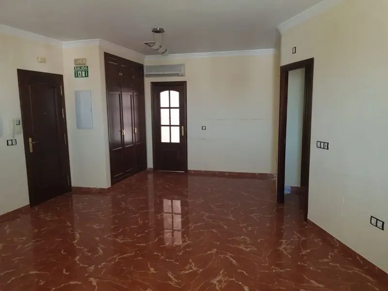 Piso 68m2 4 habitaciones 2 baños Olvera