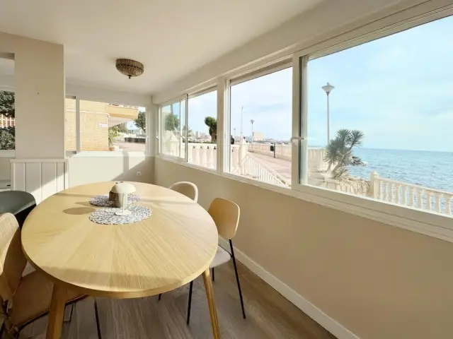 Apartamento en Alicante con Vistas al Mar 3 Dormitorios