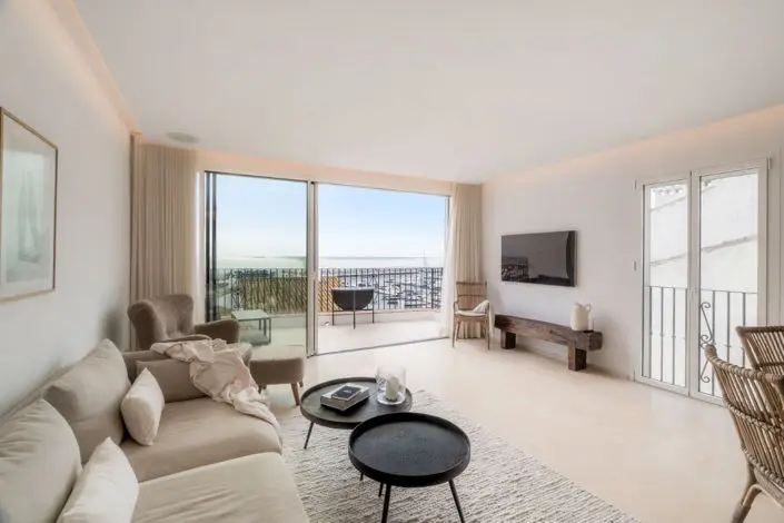 Penthouse 2 Dormitorios Puerto Banus Vistas al Mar