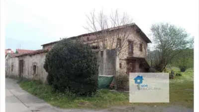 Chalet Adosado en Liendo a Reformar 320m²