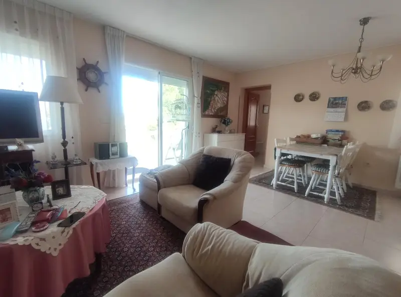 Chalet Independiente en Alfaz del Pi con Piscina