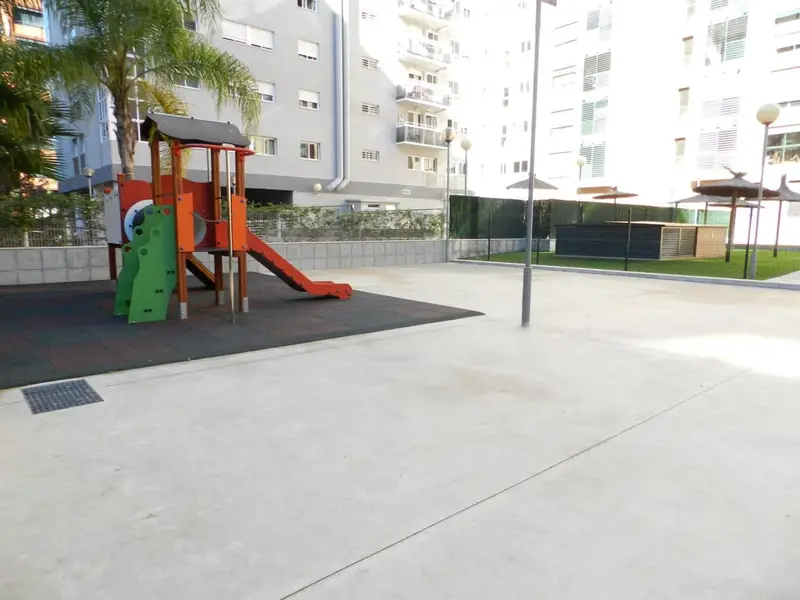 Piso en Alquiler Penya Roja Valencia 127m2 3 habitaciones 2 baños