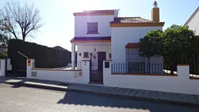 Chalet en venta en Calle de Murillo