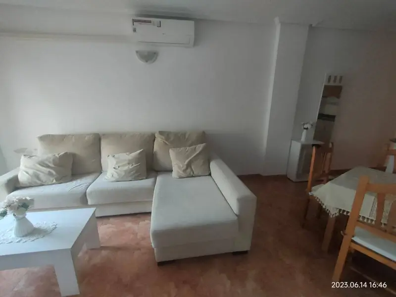 Piso Reformado en Torrevieja Alquiler Larga Duracion