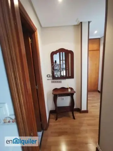 Estudio Amueblado Centro Ourense Reformado