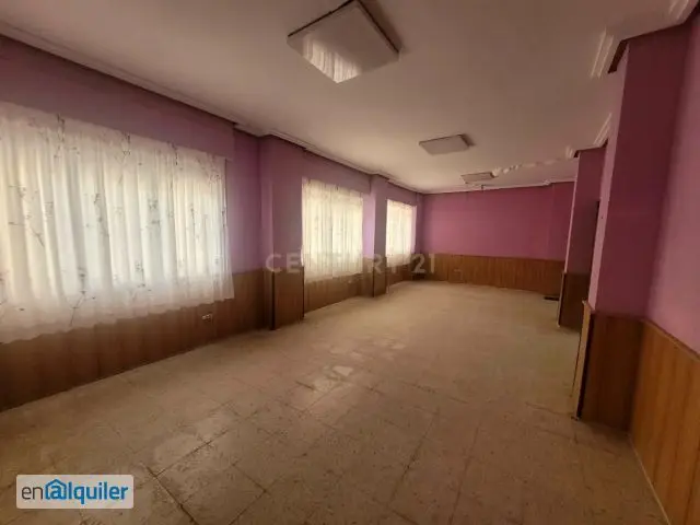 Alquiler Local 220m2 Cáceres Oficina Gimnasio