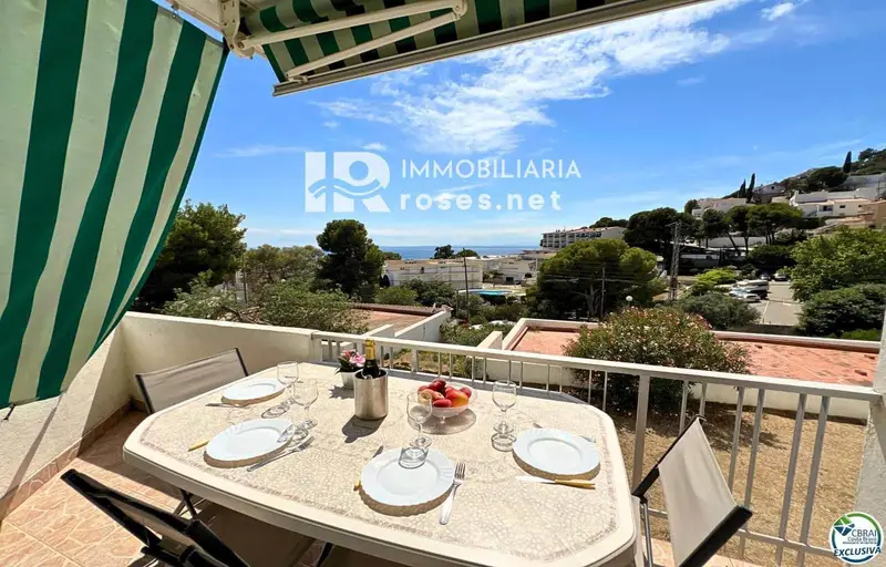 Apartamento en venta en Roses Almadrava cerca de la playa