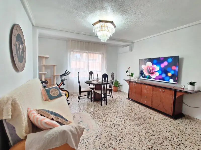 Apartamento en venta Dolores Alicante 4 dormitorios 2 baños