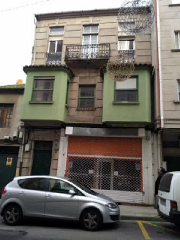 Edificio en Pontevedra 3 plantas 253m2