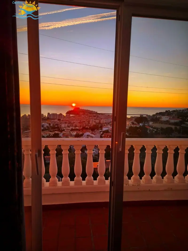 Casa adosada en Peñiscola con vistas al mar