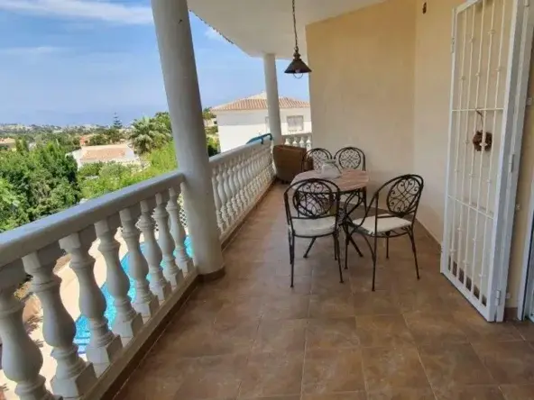 Casa en Alfaz del Pi 5 Dormitorios 4 Baños Piscina