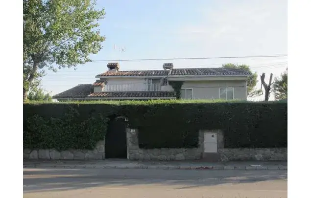Alquiler Habitacion Villaviciosa de Odon Casa Amueblada Jardin