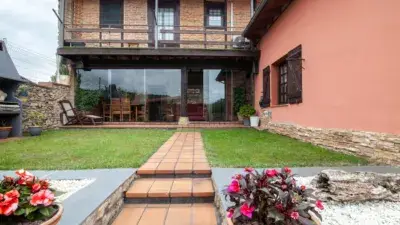 Chalet de Piedra con Encanto 5 Dormitorios Quijas