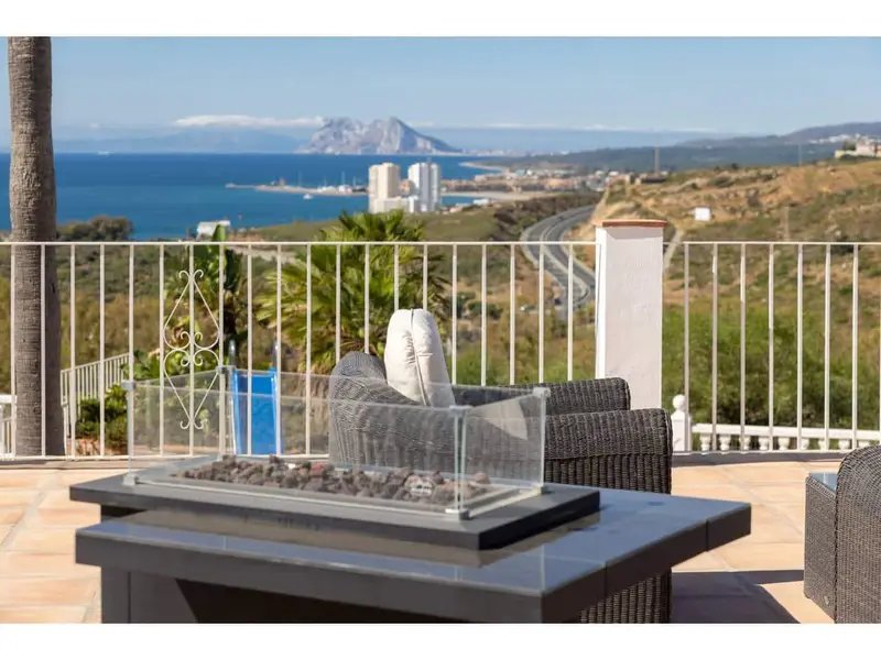 Chalet en venta en San Roque, Cádiz