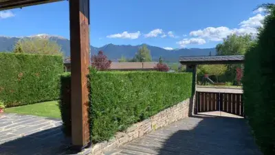 Casa Adosada en All con Jardín y Garaje - Ideal 2a Residencia