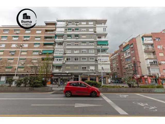 Piso en venta en Granada zona Alhamar 91m2 3 dormitorios
