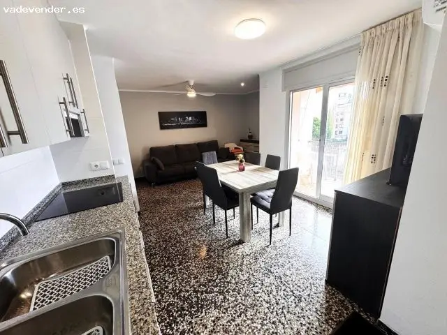 Piso en Venta en Torredembarra con Vistas al Mar