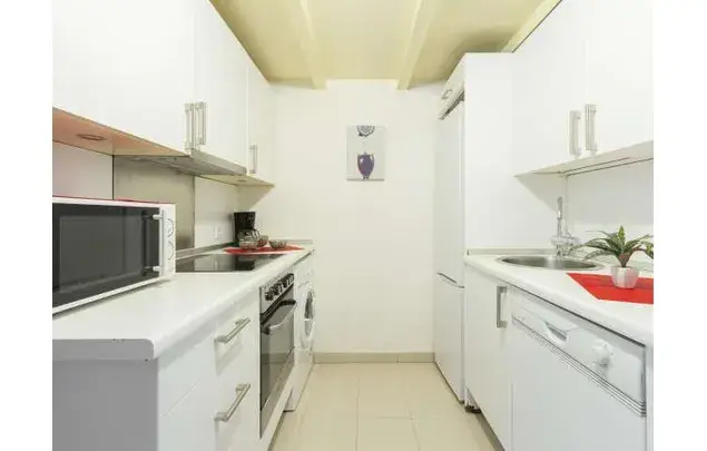 Apartamento 3 Dormitorios Madrid Cortes