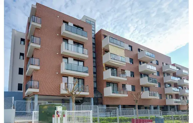Alquiler Apartamento 1 Dormitorio 71m2 Paterna