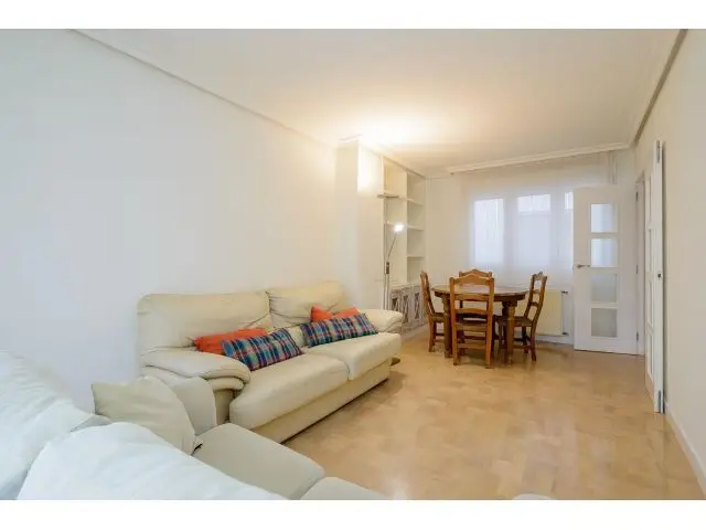 Piso en venta 3 habitaciones 2 baños terraza garaje trastero
