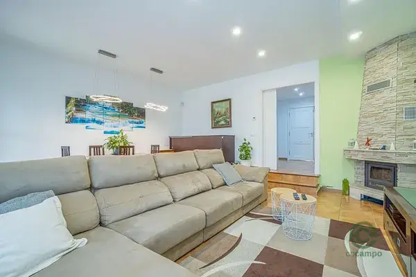 Casa Adosada en Torroella de Fluvià 4 Dormitorios 3 Baños Jardín Piscina