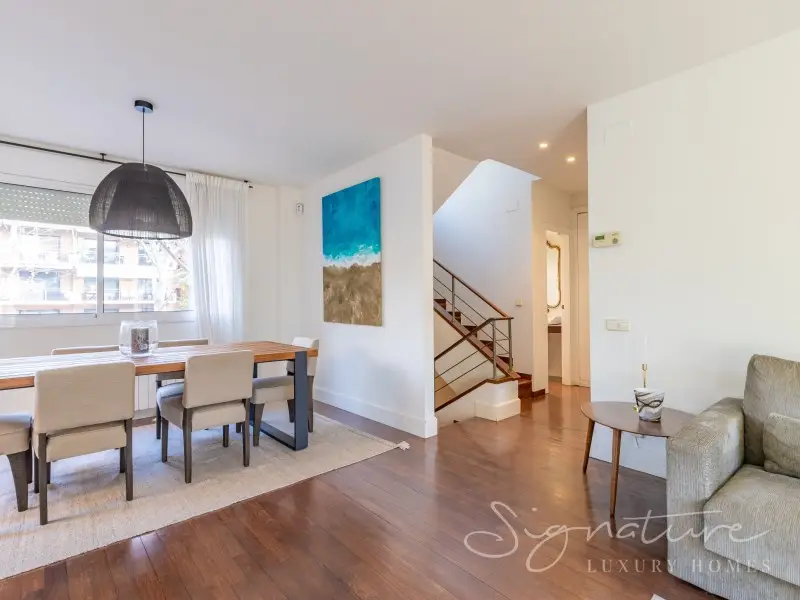 Venta Adosado Lujo El Colomer Sant Cugat 250m2 Jardin Privado
