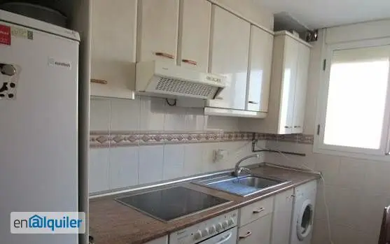 Alquiler piso ascensor estudiantes Hospital Avda Valencia