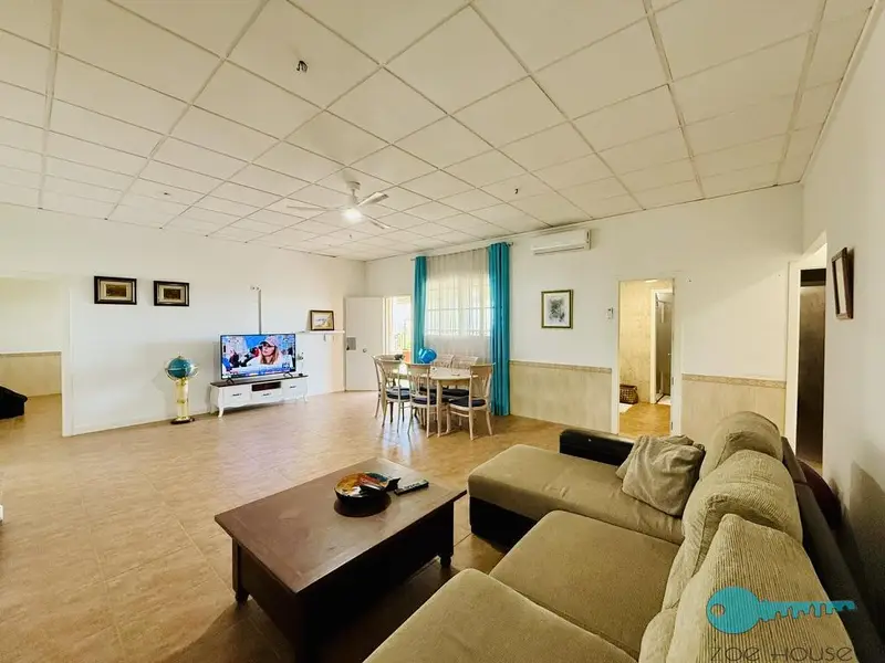 Casa con Piscina en Elche 3 Dormitorios Garaje 100m2
