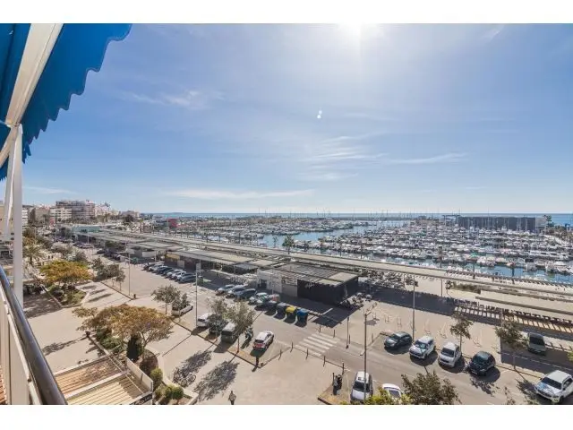 Apartamento con Terraza en Santa Pola Vistas al Mar