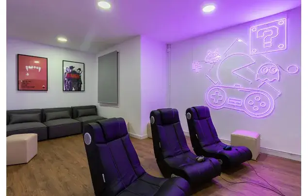 Habitaci
ón 127m
² Barcelona Alquiler Media-Larga Estancia
