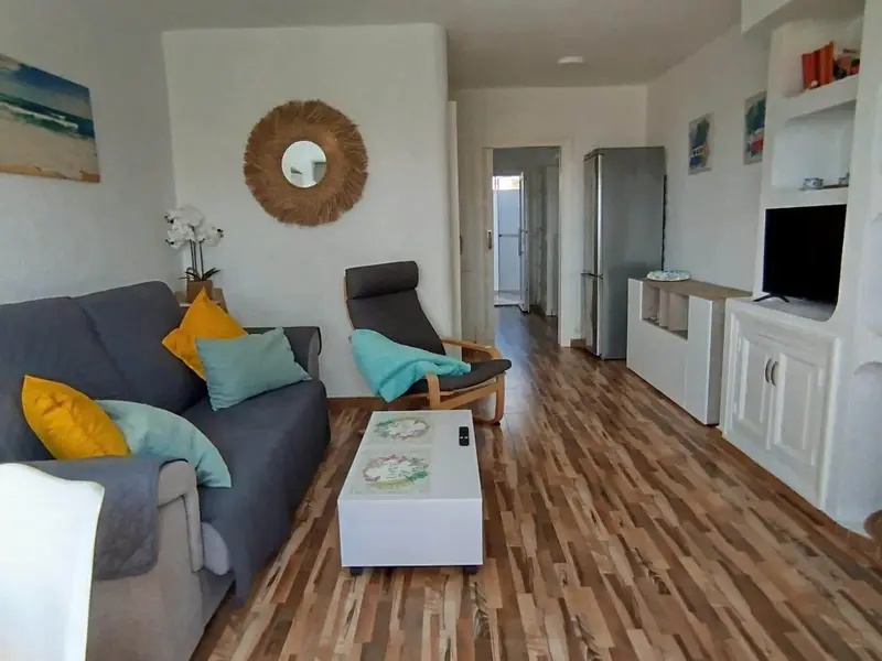 Alquiler apartamento playa Aguadulce invierno maestros jubilados