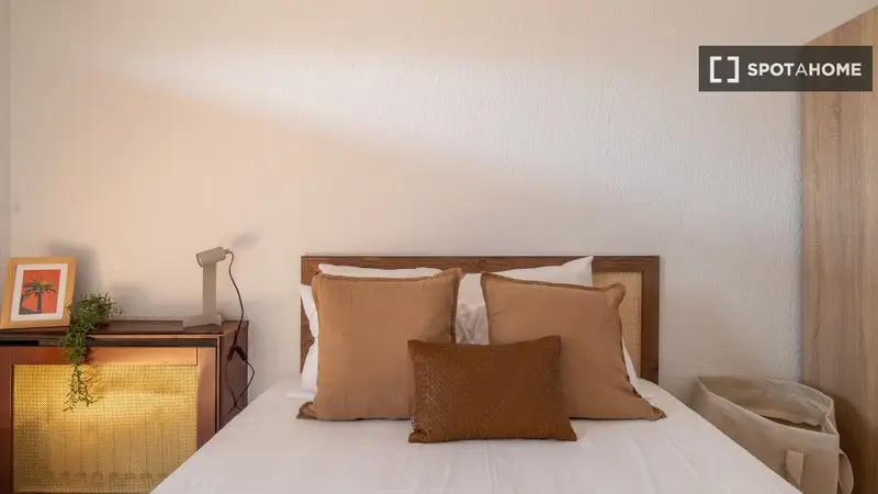 Habitacion en piso compartido Dreta del Eixample Barcelona