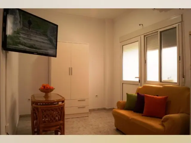 Casa Urbana con 4 Apartamentos en Oliva