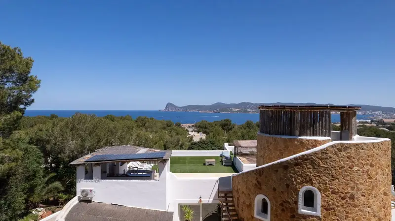 Villa de Lujo en Ibiza con Licencia Turistica