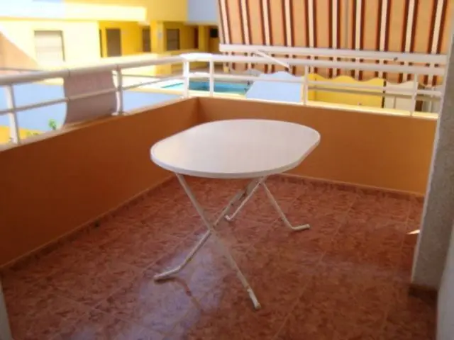 Apartamento con Piscina en Tavernes de la Valldigna Cerca de la Playa