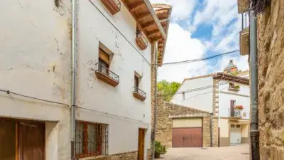 Casa en venta en Monreal Navarra 242m2 reformada