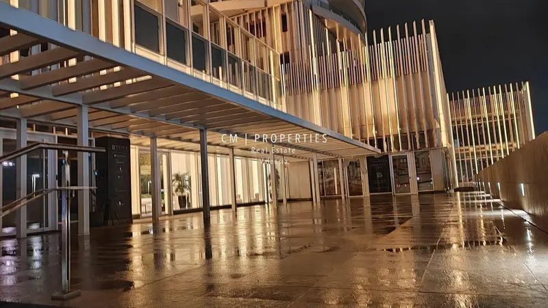 Piso de Lujo en Venta en Torre Ikon Valencia