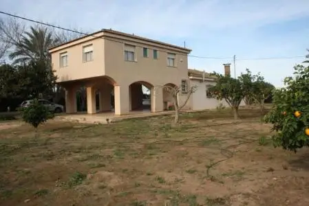 Finca en La Palma Murcia 5 Dormitorios 3 Banos 35000m2