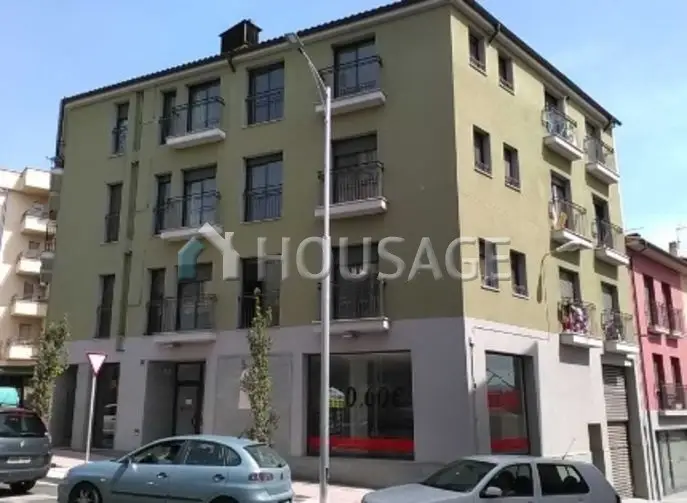 Piso en Venta Manlleu con Garaje Cerca de Hospital